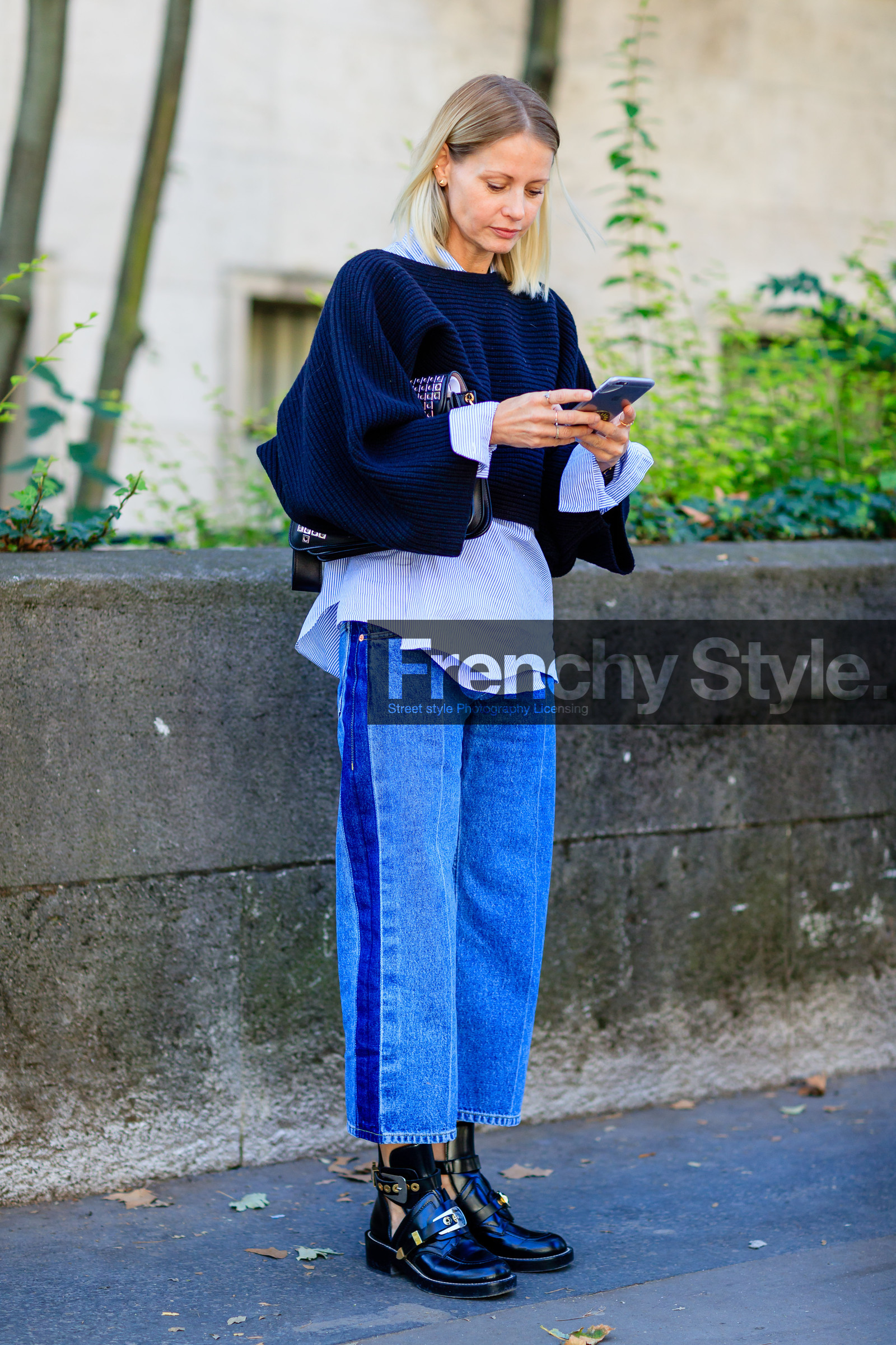 black boots, black sweater, blue denim, denim pants, fashion week, frenchystyle, full length, FW, jeans, jonathan paciullo, leather bag, leather shoes, PARIS, PFW, SPRING SUMMER 2017, SS 17, street style, trousers, vertical, white shirt