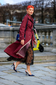 amalie gassmann, red hair, burgundy trenchcoat, black dress, black polish shoes, dior bag, dior dress, dior shoes, dior total look, dior trench coat, monogrammed trench coat, tulle dress, floral embroidered dress, long dress, sling back shoes, sharp end shoes, kitten heels shoes, dior hair clip, navy blue leather bag, 30 montaigne bag, fashion week, frenchystyle, FW, jonathan paciullo, street style, PFW, PARIS, AUTUMN WINTER 2020-2021, FALL WINTER 2020-2021, FW 20-21, vertical, full length