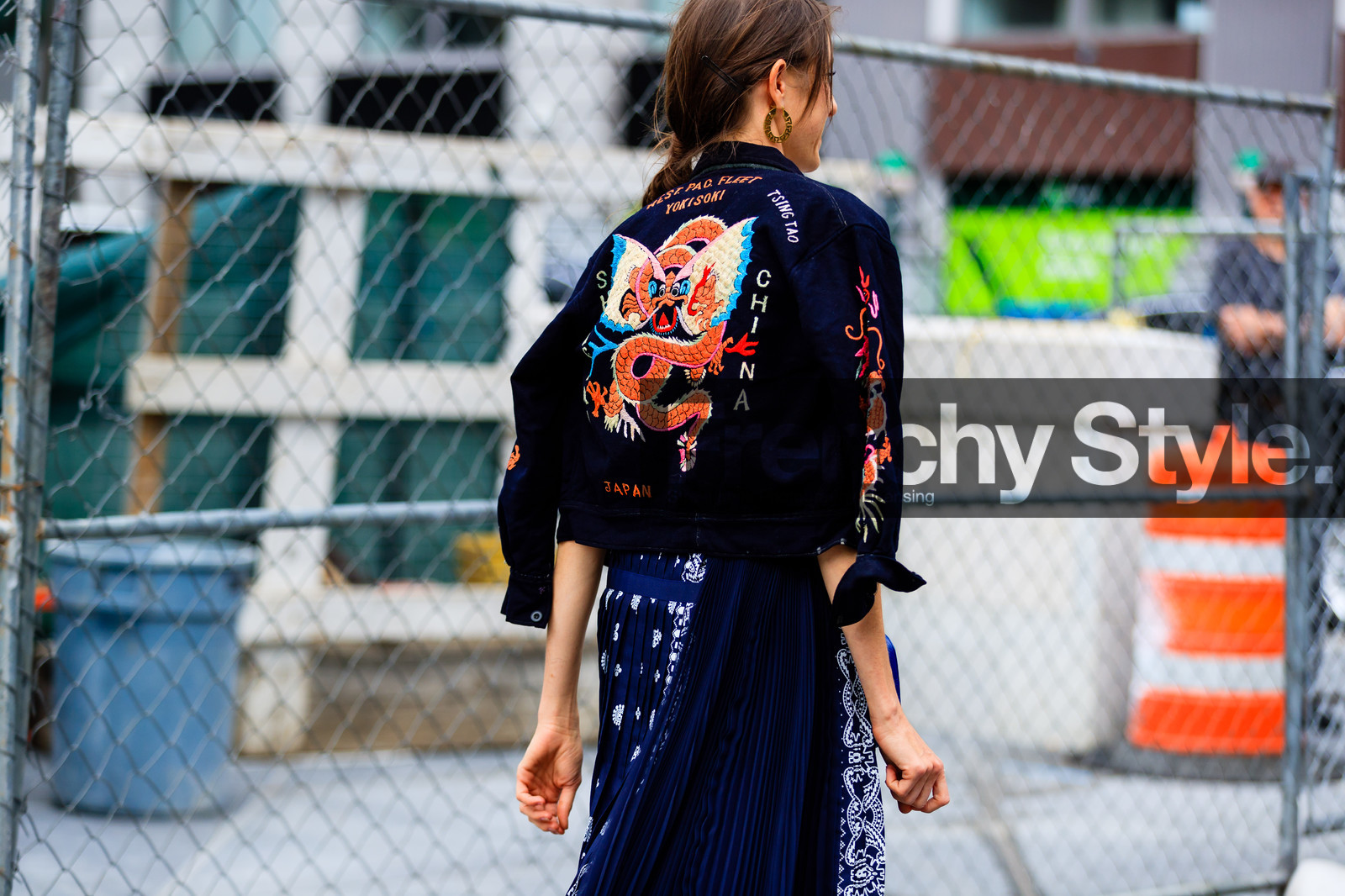 atmosphere details, back detail, black denim, blue skirt, denim jacket, detail, dragoon, drawings, embroidered jacket, fashion week, frenchystyle, FW, horizontal, japanese print, jonathan paciullo, NEW YORK, NYFW, paisley, pleated skirt, sacai, SPRING SUMMER 2017, SS 17, street style, woman
