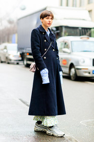 black coat, chanel handbag, floral, flower, grey sneakers, leather bag, leather shoes, nike, pink bag, street style, jonathan paciullo, FW, frenchystyle, fashion week, LFW, LONDON, AUTUMN WINTER 2018-2019, AW 18-19, FALL WINTER 2018-2019, FW 18-19, vertical, full length