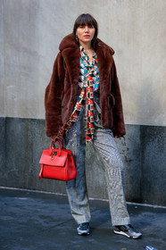 brown fur, brown jacket, checked, fur jacket, geometric, graphic shirt, grey pants, grey sneakers, leather bag, leather shoes, multicolor shirt, plaid, printed shirt, red bag, trousers, street style, jonathan paciullo, frenchystyle, NYFW, NEW YORK, AUTUMN WINTER 2019-2020, AW 19-20, FALL WINTER 2019-2020, FW 19-20, fashion week, FW, vertical, full length