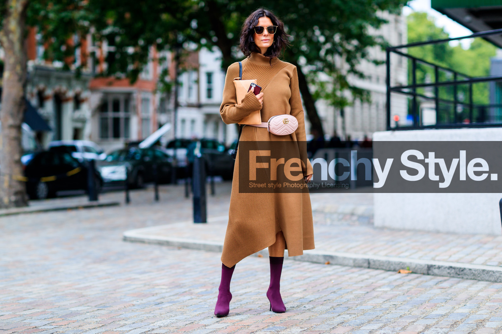 atmosphere details, camel dress, fanny pack, fashion week, frenchystyle, full length, FW, gucci, Hedvig Sagfjord Opshaug, hedw, high heels, horizontal, jonathan paciullo, knit dress, leather bag, leather shoes, LFW, LONDON, pink bag, purple boots, SPRING SUMMER 2018, SS 18, street style