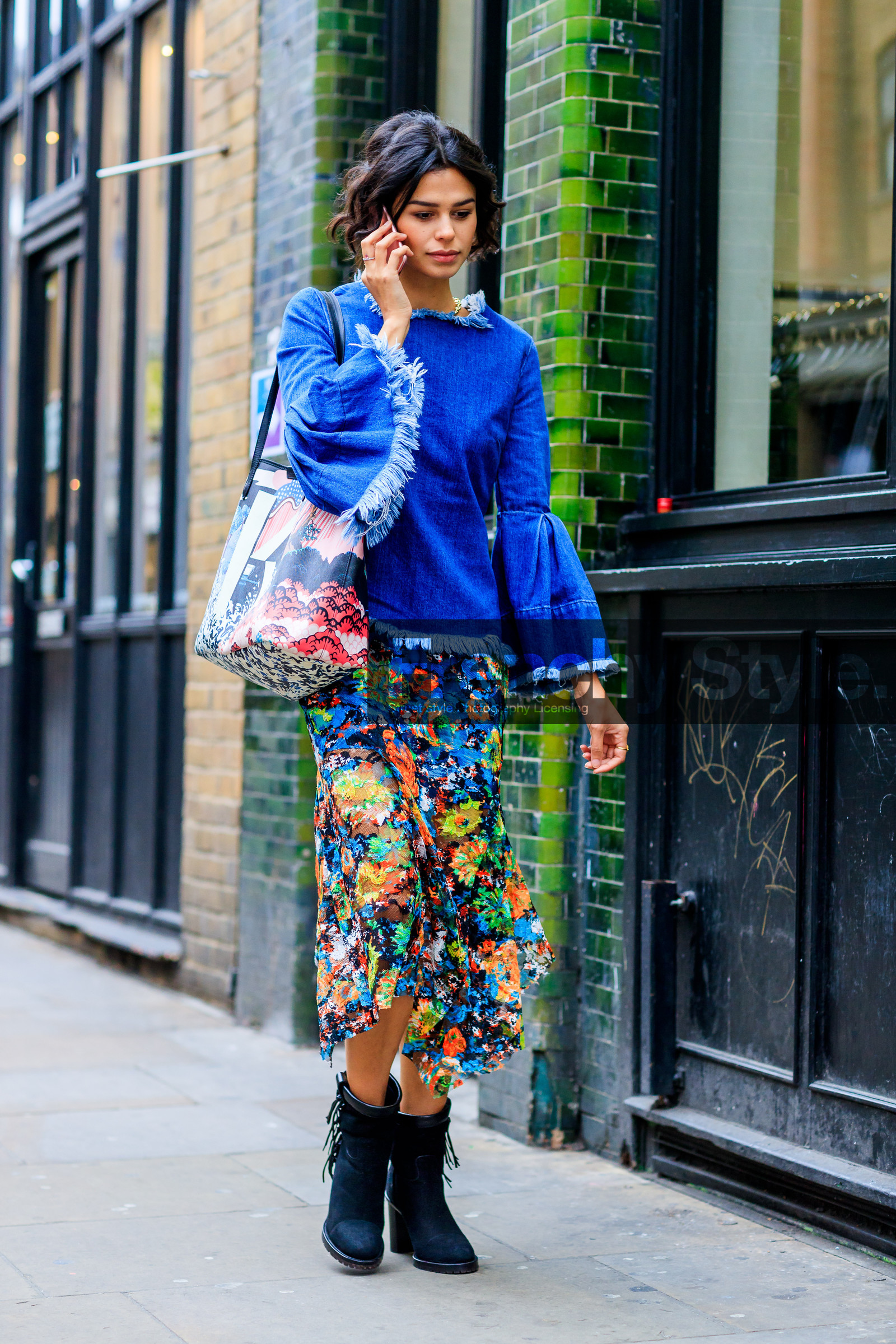 AUTUMN WINTER 2017-2018, AW 17-18, black shoes, blue denim, denim top, FALL WINTER 2017-2018, fashion week, floral, flower, frenchystyle, fringes, full length, FW, FW 17-18, high heels, jonathan paciullo, leather bag, leather shoes, LFW, LONDON, multicolor bag, multicolor skirt, printed bag, printed skirt, street style, vertical