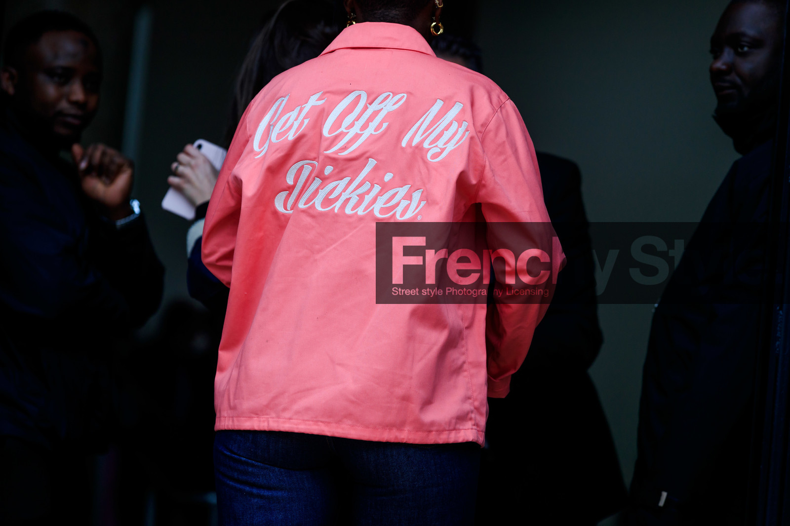 pink jacket, back details, letter embroidered jacket, fashion week, frenchystyle, FW, jonathan paciullo, street style, SPRING SUMMER 2020, SS 20, PFW, PARIS, horizontal, atmosphere details, detail