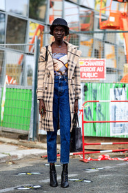 light beige coat, checked coat, burberry coat, scarf, scarf top, strapless top, silk top, denim, blue jeans, black hat, leopard printed hat, animal printed hat, grey scarf, multicolor scarf, hermes scarf, cropped jeans, low boots, black leather boots, zipped boots, fashion week, frenchystyle, FW, jonathan paciullo, street style, PFW, PARIS, SPRING SUMMER 2021, SS 21, vertical, full length, model