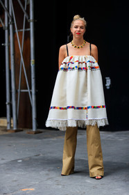 beige pants, black bag, chloe king, embroideries, graphic dress, leather bag, necklace, printed dress, red lips, trousers, white dress, street style, jonathan paciullo, FW, frenchystyle, fashion week, NEW YORK, NYFW, SPRING SUMMER 2020, SS 20, vertical, full length