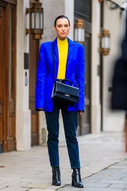 black bag, black shoes, blue denim, blue jacket, denim pants, high heels, jeans, leather bag, leather shoes, trousers, yellow sweater, street style, jonathan paciullo, FW, frenchystyle, fashion week, LFW, LONDON, AUTUMN WINTER 2018-2019, AW 18-19, FALL WINTER 2018-2019, FW 18-19, vertical, full length, flora macdonald johnston