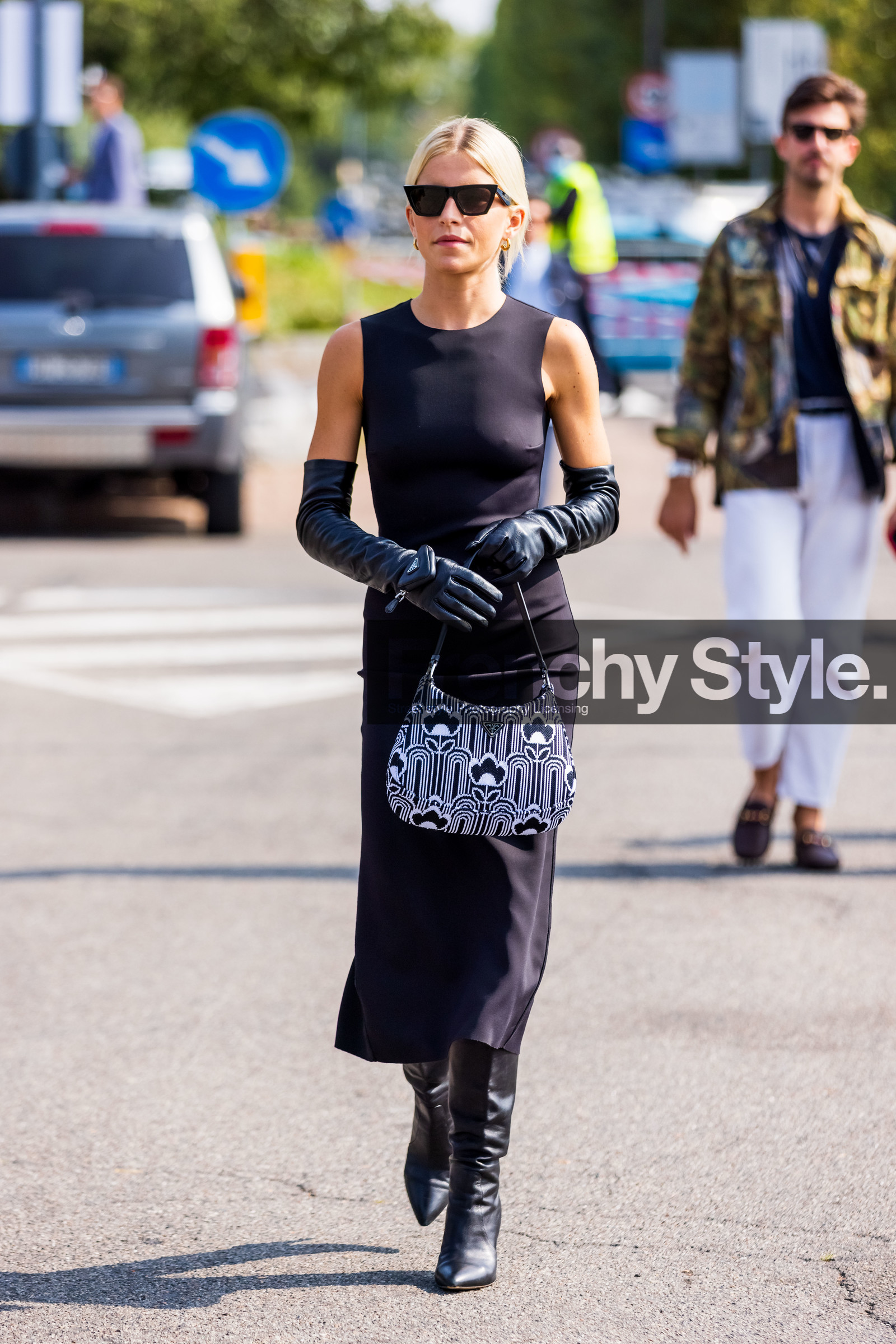 bicolor, black boots, black dress, black gloves, black sunglasses, Caroline Daur, cleo bag, dress, gloves, leather boots, leather gloves, long gloves, midi dress, prada bag, print, printed bag, sunglasses, tigh dress, prada gloves, fashion week, frenchystyle, FW, jonathan paciullo, street style, MFW, MILAN, SPRING SUMMER 2022, SS 22, vertical, full length