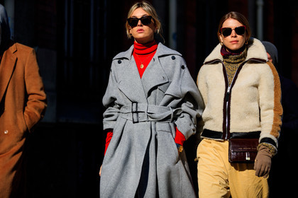 beige gloves, brown bag, corduroy, crocodile, fur jacket, grey coat, leather bag, red sweater, shearling, sheep fur, sunglasses, trousers, turtleneck sweater, white fur, yellow pants, street style, jonathan paciullo, FW, frenchystyle, fashion week, PFW, PARIS, AUTUMN WINTER 2018-2019, FALL WINTER 2018-2019, FW 18-19, horizontal, atmosphere details, monica ainley, camille charriere