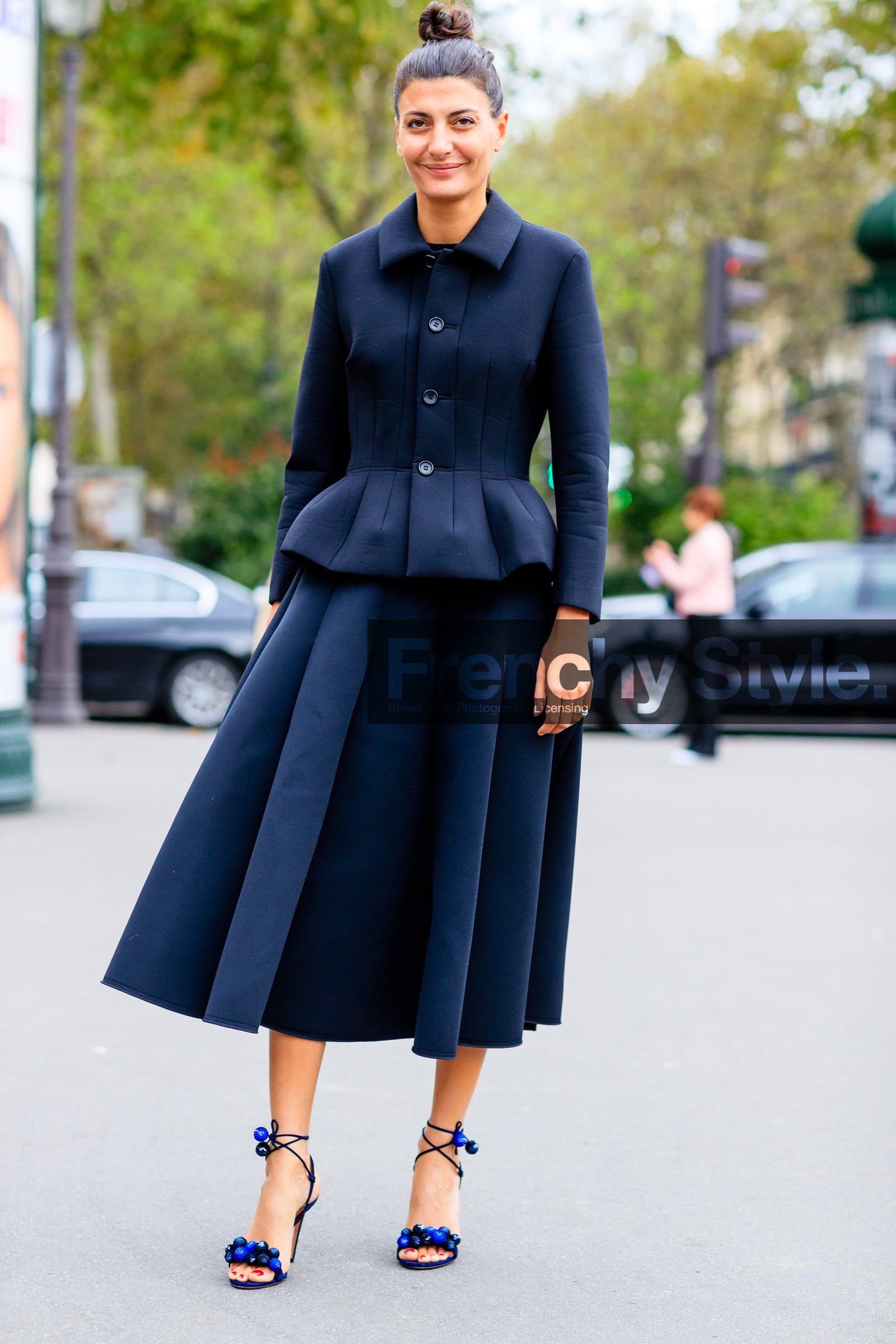 black jacket, black skirt, blue shoes, bun, fashion week, frenchystyle, full length, FW, giovanna battaglia, high heels, jonathan paciullo, leather shoes, PARIS, PFW, SPRING SUMMER 2017, SS 17, street style, vertical