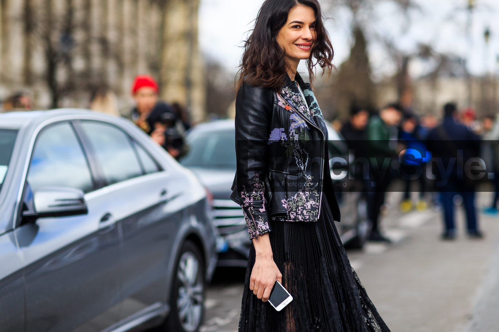 atmosphere details, AUTUMN WINTER 2016-2017, AW 16-17, black jacket, black perfecto, black skirt, detail, embroidered jacket, FALL WINTER 2016-2017, fashion week, frenchystyle, FW, FW 16-17, horizontal, jonathan paciullo, lace skirt, leather jacket, leather perfecto, leila yavari, PARIS, PFW, pleated skirt, street style