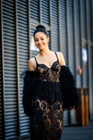 feather coat, black coat, high bow hair, embroidered dress, english broderies dress, black longdress, lena mahfouf, street style, jonathan paciullo, FW, frenchystyle, fashion week, MFW, MILAN, FALL WINTER 2022_2023, AUTUMN WINTER 2022-2023, FW 22-23, vertical, atmosphere details