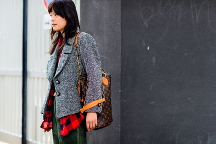 atmosphere details, bold shoulders, brown bag, brown jacket, checked shirt, detail, fashion week, frenchystyle, FW, green pants, grey jacket, horizontal, jonathan paciullo, leather bag, leather pants, louis vuitton, monogram, PARIS, PFW, plaid, printed bag, red shirt, SPRING SUMMER 2017, SS 17, street style, trousers