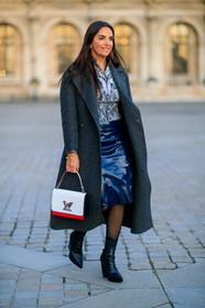 laure heriard dubreuil, dark grey coat, navy blue vinyl skirt, vinyl skirt, mid long skirt, grey top, grey blouse, pearl embroidered blouse, pearl embroidered top, floral printed blouse, floral printed top, geometrical printed top, red leather bag, white leather bag, hand bag, louis vuitton bag, louis vuitton blouse, louis vuitton top, louis vuitton skirt, low necked blouse, low necked top, black leather boots, low boots, chelsea boots, fashion week, frenchystyle, FW, jonathan paciullo, street style, PFW, PARIS, vertical, full length