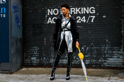 black jacket, black pants, black shoes, grey boots, high heels, leather shoes, model, paco rabanne, shiny jacket, short hair, silver jacket, trousers, umbrella, street style, jonathan paciullo, frenchystyle, NYFW, NEW YORK, AUTUMN WINTER 2019-2020, AW 19-20, FALL WINTER 2019-2020, FW 19-20, FW, fashion week, atmosphere details, horizontal, full length