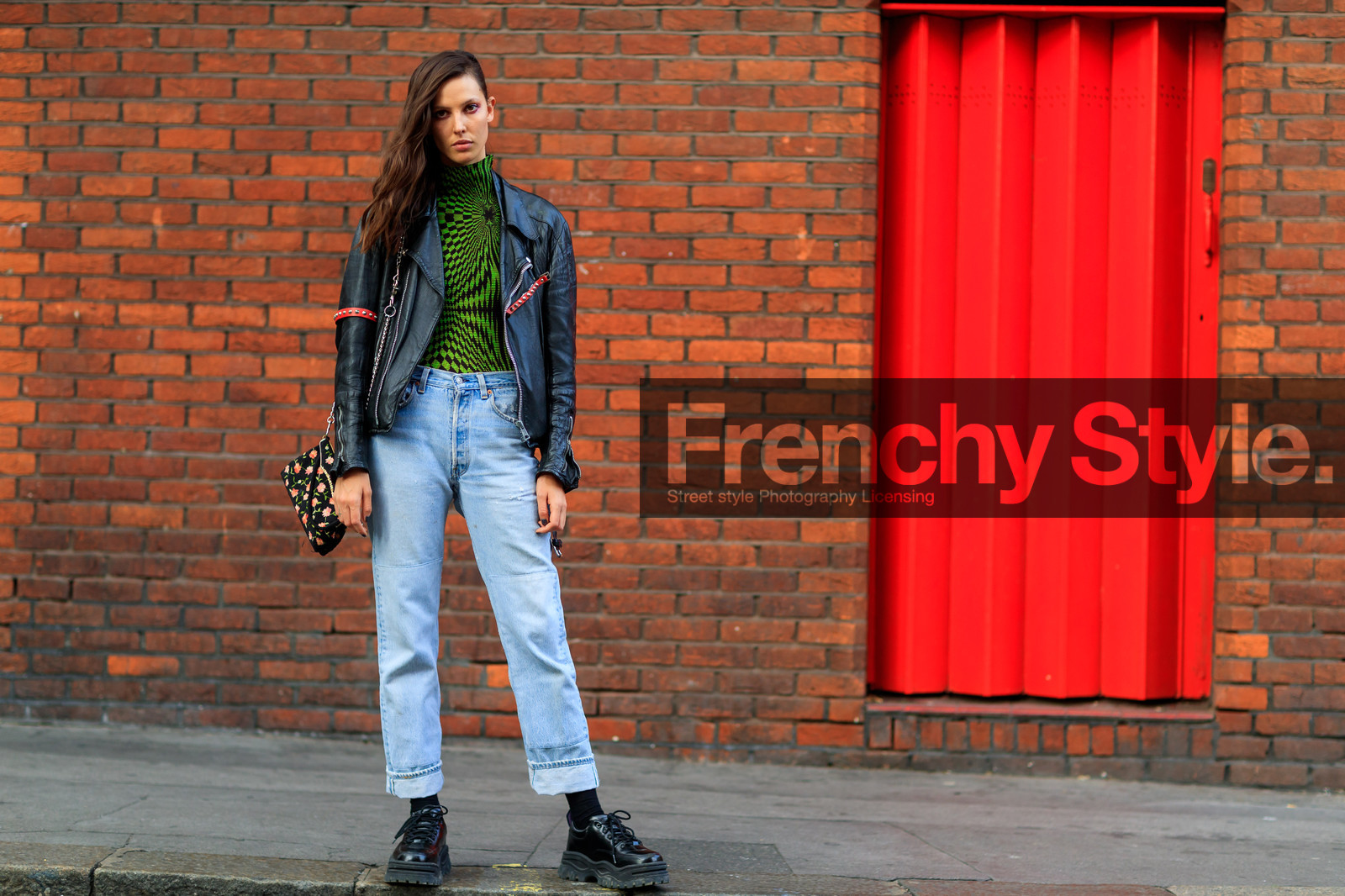 atmosphere details, black jacket, black perfecto, black shoes, blue denim, denim pants, fashion week, frenchystyle, full length, FW, graphic top, green top, horizontal, jeans, jonathan paciullo, leather jacket, leather perfecto, leather shoes, LFW, LONDON, model, printed bag, printed top, psychedelic, SPRING SUMMER 2018, SS 18, street style, trousers