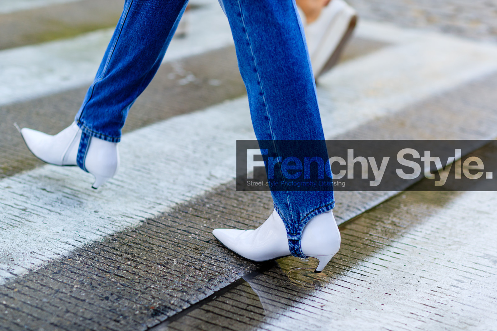 atmosphere details, blue denim, denim pants, detail, fashion week, frenchystyle, FW, horizontal, jeans, jonathan paciullo, leather boots, NEW YORK, NYFW, SPRING SUMMER 2017, SS 17, street style, trousers, white boots, woman