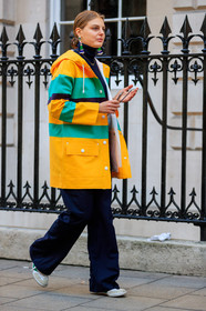 brown pants, checked, down jacket, graphic jacket, graphic pants, leather bag, leather shoes, plaid, printed jacket, printed pants, sunglasses, trousers, white boots, yellow bag, yellow jacket, street style, jonathan paciullo, FW, frenchystyle, fashion week, LFW, LONDON, AUTUMN WINTER 2018-2019, AW 18-19, FALL WINTER 2018-2019, FW 18-19, vertical, full length, claire beermann