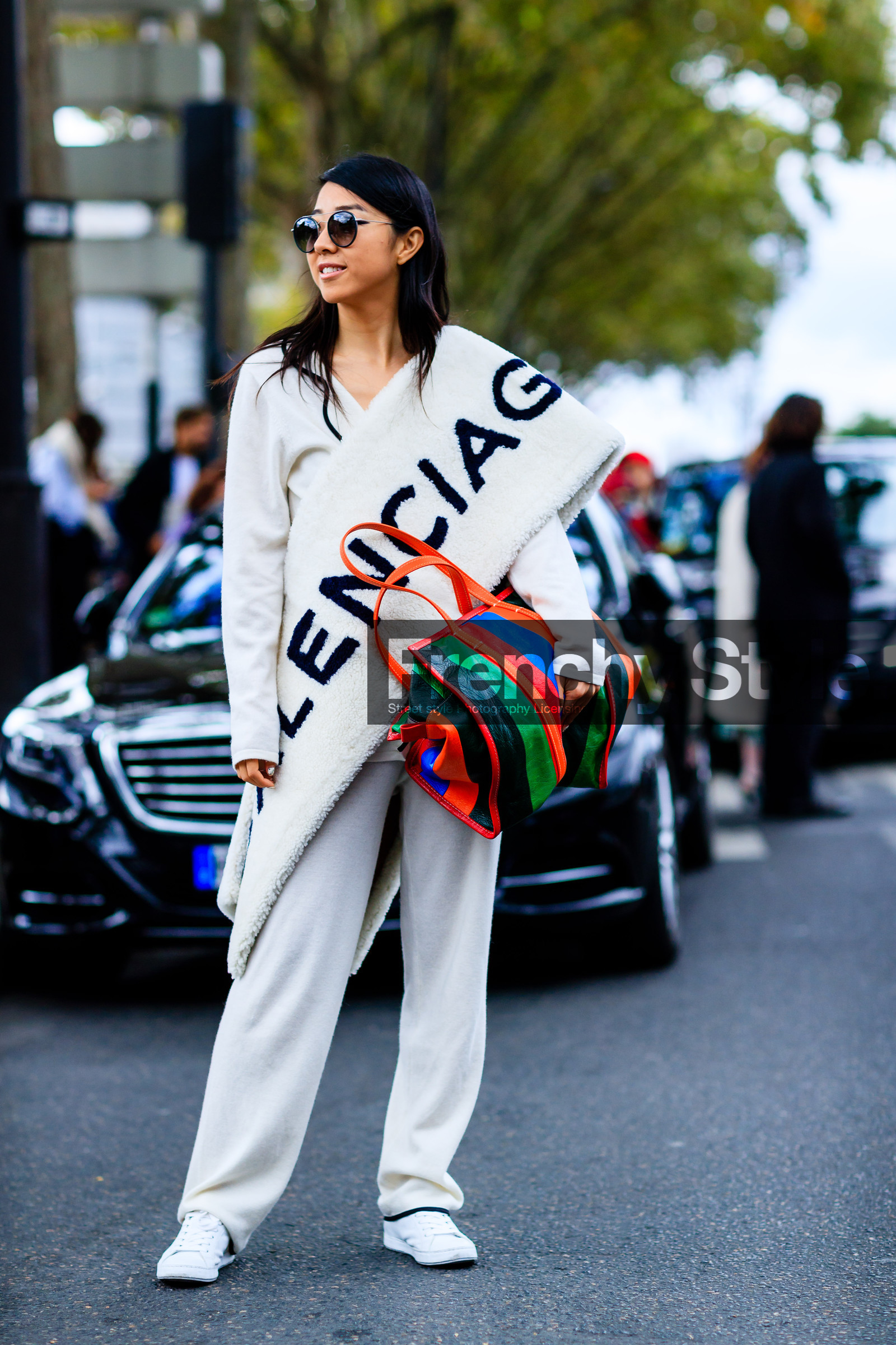 balenciaga, fashion week, frenchystyle, full length, fur scarf, FW, graphic bag, jonathan paciullo, leather bag, leather shoes, PARIS, PFW, printed bag, red bag, SPRING SUMMER 2017, SS 17, street style, striped bag, sunglasses, trousers, vertical, white fur, white pants, white scarf, white sneakers, white sweater, yuyu zhangzou