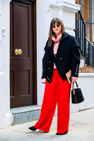 black bag, black jacket, black shoes, high heels, leather bag, leather shoes, pink sweater, red pants, sunglasses, trousers, street style, jonathan paciullo, FW, frenchystyle, fashion week, LFW, LONDON, AUTUMN WINTER 2018-2019, AW 18-19, FALL WINTER 2018-2019, FW 18-19, vertical, full length, Kat Collings