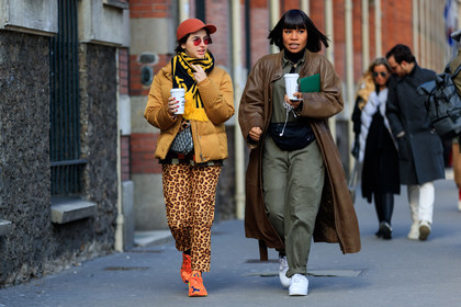 acne studios, animal print, black bag, brown coat, brown pants, christian dior, down jacket, fanny pack, graphic bag, graphic pants, green jumpsuit, leather bag, leather coat, leather shoes, leopard, orange sneakers, printed bag, printed pants, puma, red cap, sunglasses, trousers, white sneakers, yellow jacket, yellow scarf, street style, jonathan paciullo, FW, frenchystyle, fashion week, PFW, PARIS, AUTUMN WINTER 2018-2019, FALL WINTER 2018-2019, FW 18-19, horizontal, atmosphere details, full length