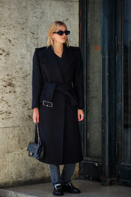 camille charriere, black coat, navy blue coat, black polish bag, polish bag, quilted bag, chanel bag, black leather loafers, golden buckle shoes, roger vivier shoes, black sunglasses, fashion week, frenchystyle, FW, jonathan paciullo, street style, PFW, PARIS, SPRING SUMMER 2021, SS 21, vertical, full length