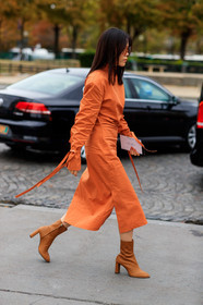 orange dress, orange sunglasses, orange total look, orange leather boots, low boots, high heels boots, mid long dress, long sleeves dress, drape dress, high collar dress, split dress, fashion week, frenchystyle, FW, jonathan paciullo, street style, SPRING SUMMER 2020, SS 20, PFW, PARIS, vertical, full length