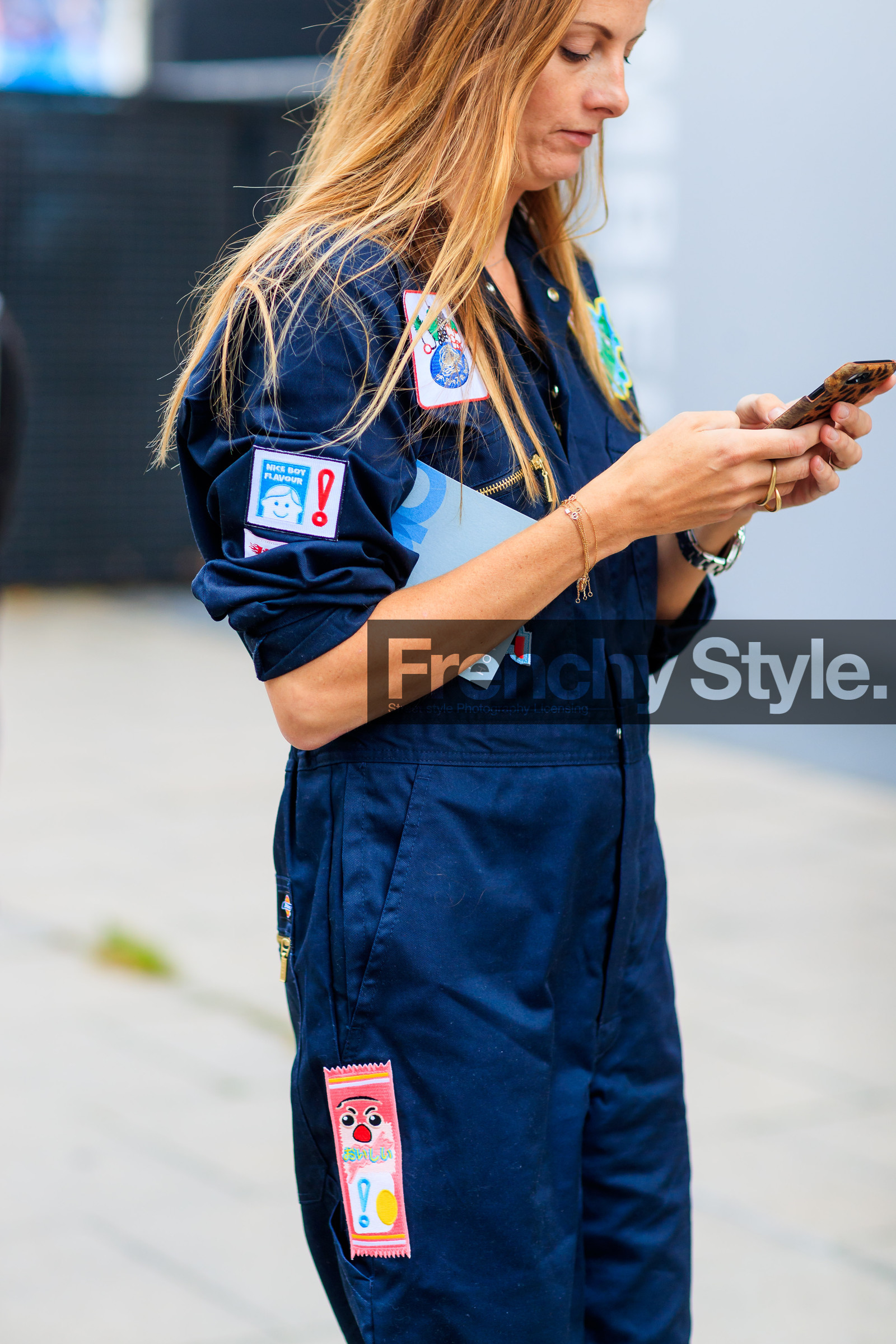 atmosphere details, blue jumpsuit, detail, fashion week, frenchystyle, FW, iphone, jonathan paciullo, LFW, LONDON, SPRING SUMMER 2018, SS 18, street style, trousers, vertical