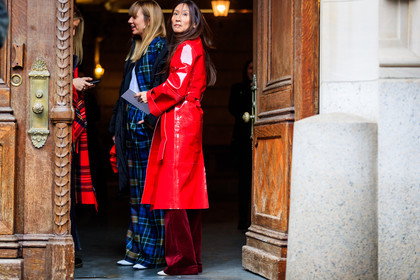 checked, corduroy, graphic pants, leather coat, plaid, printed pants, red coat, red pants, tartan, trousers, vinyl, street style, jonathan paciullo, FW, frenchystyle, fashion week, NYFW, NEW YORK, AUTUMN WINTER 2018-2019, AW 18-19, FALL WINTER 2018-2019, FW 18-19, atmosphere details, horizontal, detail, elizabeth von der goltz