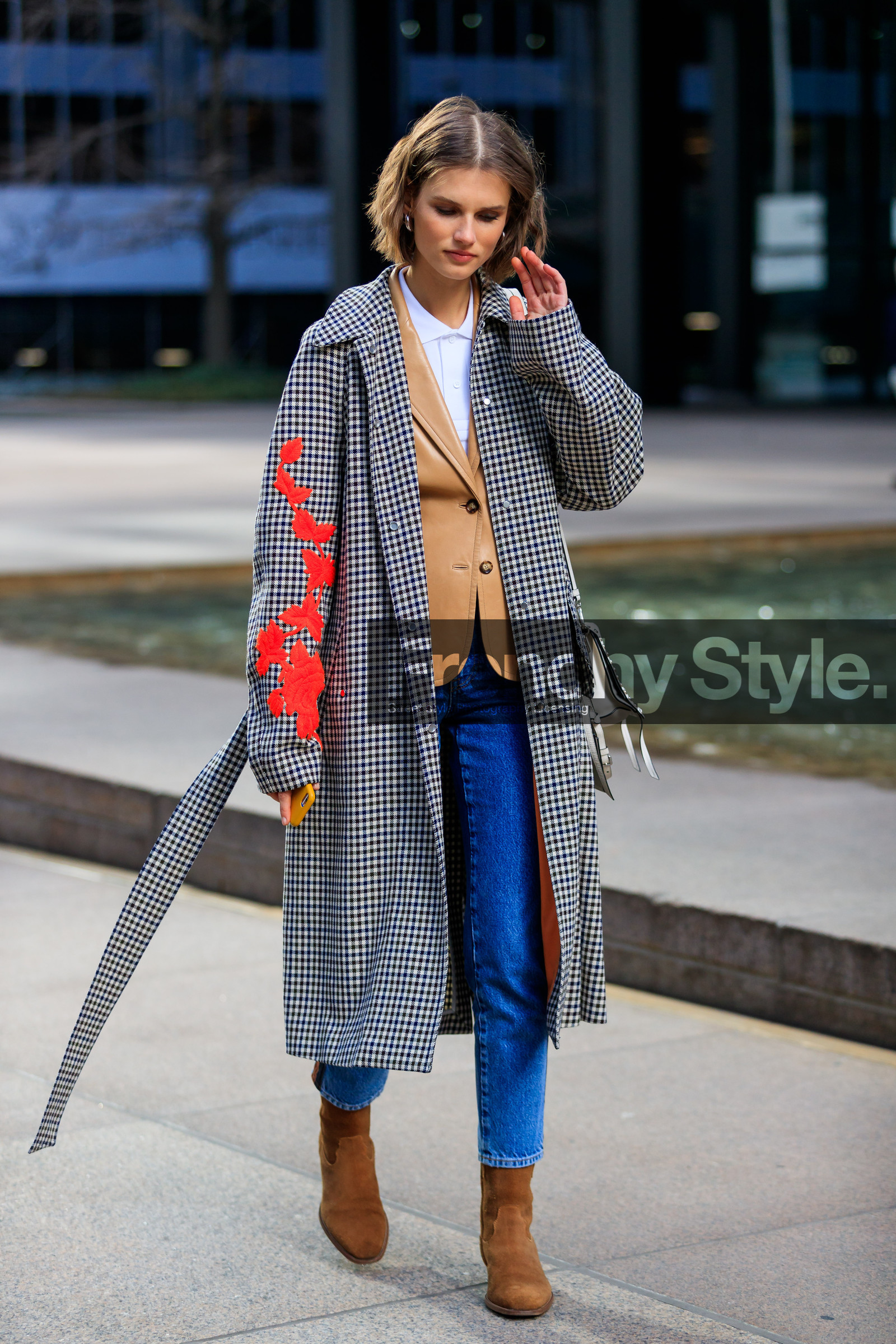 blue denim, brown boot, camel jacket, checked, denim pants, gingham, graphic jacket, jeans, leather jacket, leather shoes, plaid, printed jacket, trousers, white shirt, street style, jonathan paciullo, FW, frenchystyle, fashion week, NYFW, NEW YORK, AUTUMN WINTER 2018-2019, AW 18-19, FALL WINTER 2018-2019, FW 18-19, vertical, full length, model