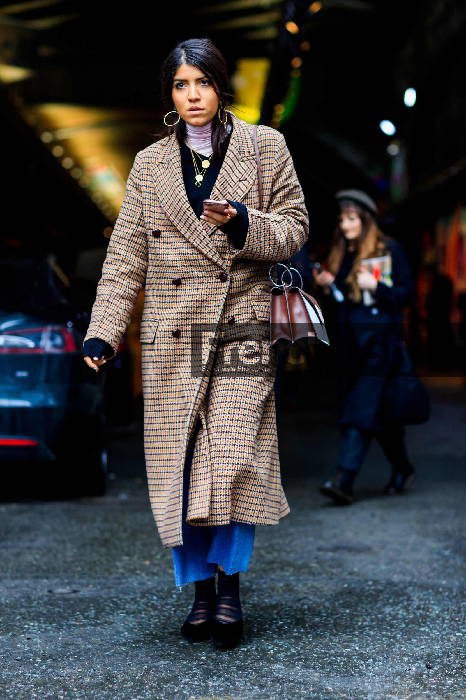 black shoes, brown bag, brown jacket, checked, graphic bag, graphic jacket, leather bag, leather shoes, necklace, plaid, printed bag, printed jacket, street style, jonathan paciullo, FW, frenchystyle, fashion week, LFW, LONDON, AUTUMN WINTER 2018-2019, AW 18-19, FALL WINTER 2018-2019, FW 18-19, vertical, full length