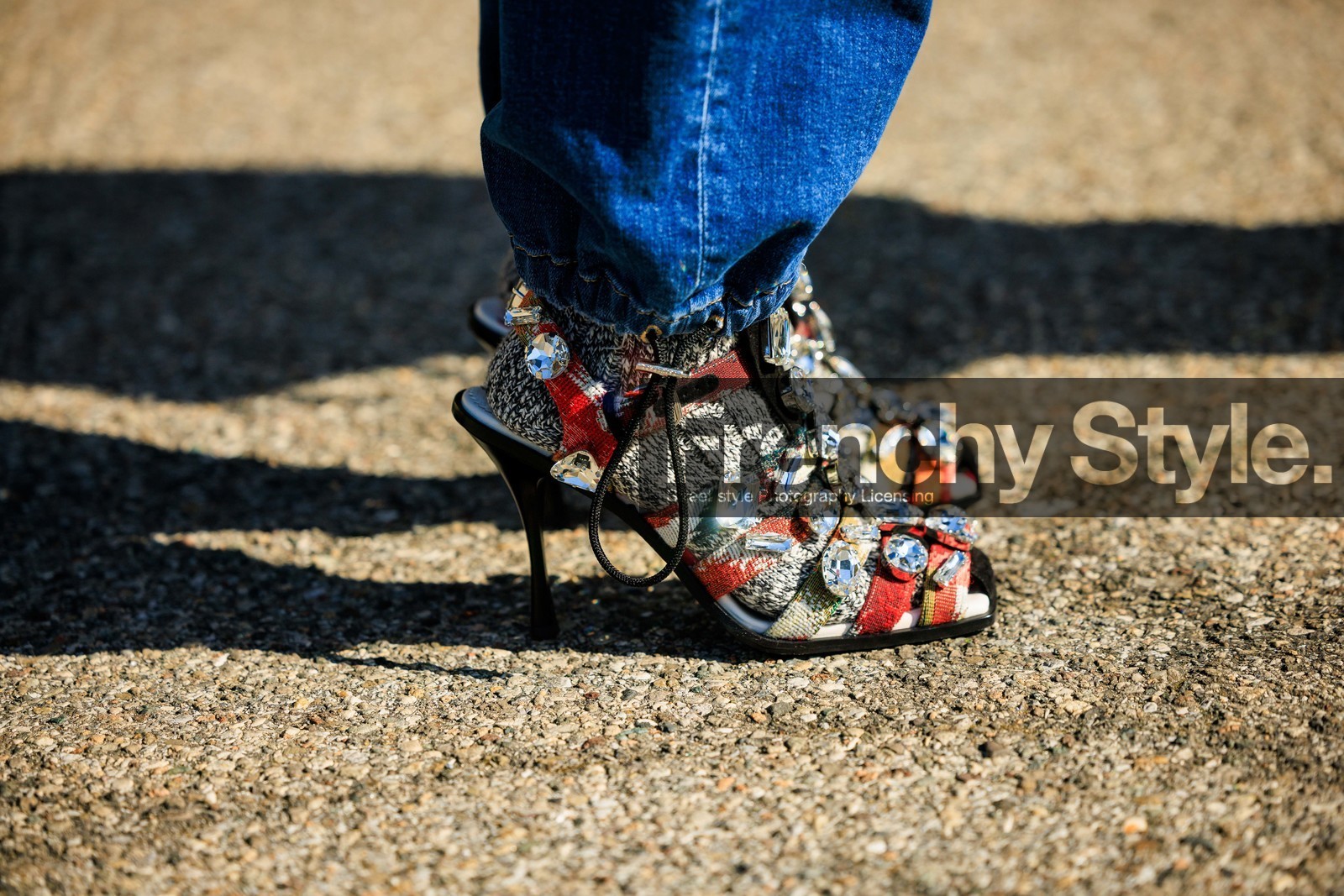 details, shoes, stones sandals, studded sandals, knitted socks, tamu mcpherson, fashion week, frenchystyle, FW, jonathan paciullo, street style, atmosphere details, horizontal