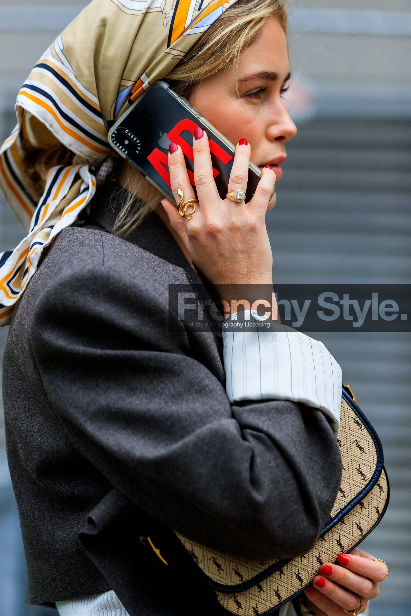 Annabel Rosendahl, hair scarf, beige scarf, printed scarf, striped scarf, iphone, silk scarf, dark grey jacket, cropped jacket, saint laurent bag, white bag, monogrammed bag, diamond ring, golden rings, animal shape ring, close up detail, fashion week, frenchystyle, FW, jonathan paciullo, street style, SPRING SUMMER 2020, SS 20, PFW, PARIS, vertical, atmosphere details, detail