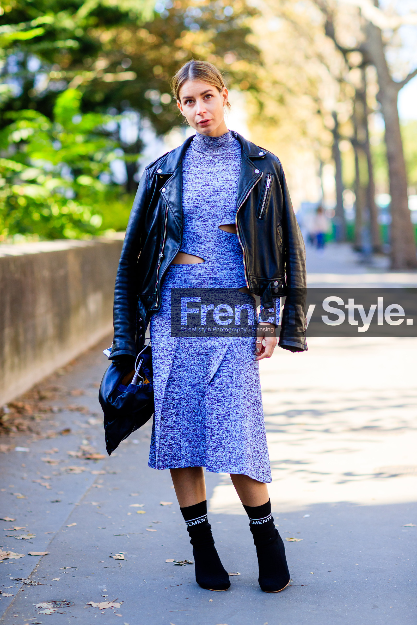 black bag, black boots, black jacket, black perfecto, fashion week, frenchystyle, full length, FW, high heels, irina lakicevic, jonathan paciullo, knit dress, leather bag, leather jacket, leather perfecto, leather shoes, open work, over the shoulder, PARIS, PFW, SPRING SUMMER 2017, SS 17, street style, vertical, vêtements