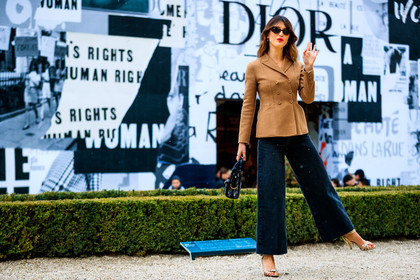 black bag, black denim, camel jacket, christian dior, denim pants, golden shoes, graphic bag, high heels, jeans, leather bag, leather shoes, monogram, printed bag, sunglasses, trousers, fashion week, frenchystyle, FW, jonathan paciullo, street style, PFW, PARIS, AUTUMN WINTER 2018-2019, FALL WINTER 2018-2019, FW 18-19, horizontal, atmosphere details, full length, jeanne damas