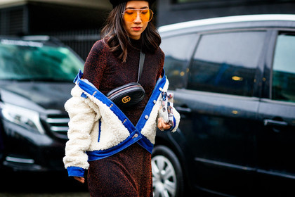 black bag, blue denim, brown dress, fanny pack, gucci, leather bag, shearling, shiny dress, sunglasses, street style, jonathan paciullo, FW, frenchystyle, fashion week, LFW, LONDON, AUTUMN WINTER 2018-2019, AW 18-19, FALL WINTER 2018-2019, FW 18-19, horizontal, atmosphere details, detail