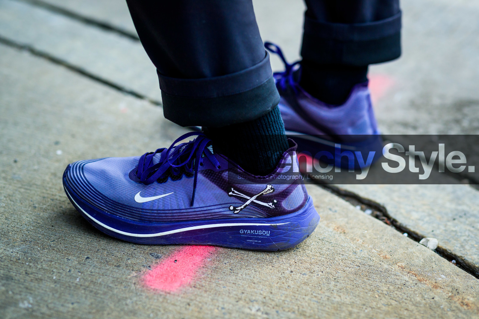 black socks, leather shoes, nike, purple sneakers, trousers, undercover, street style, jonathan paciullo, frenchystyle, NYFW, NEW YORK, AUTUMN WINTER 2019-2020, AW 19-20, FALL WINTER 2019-2020, FW 19-20, FW, fashion week, atmosphere details, horizontal, detail