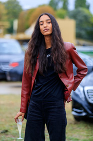 model, red leather jacket, black t-shirt, black jeans, denim, fashion week, frenchystyle, FW, jonathan paciullo, street style, SPRING SUMMER 2020, SS 20, PFW, PARIS, vertical, atmosphere details, detail
