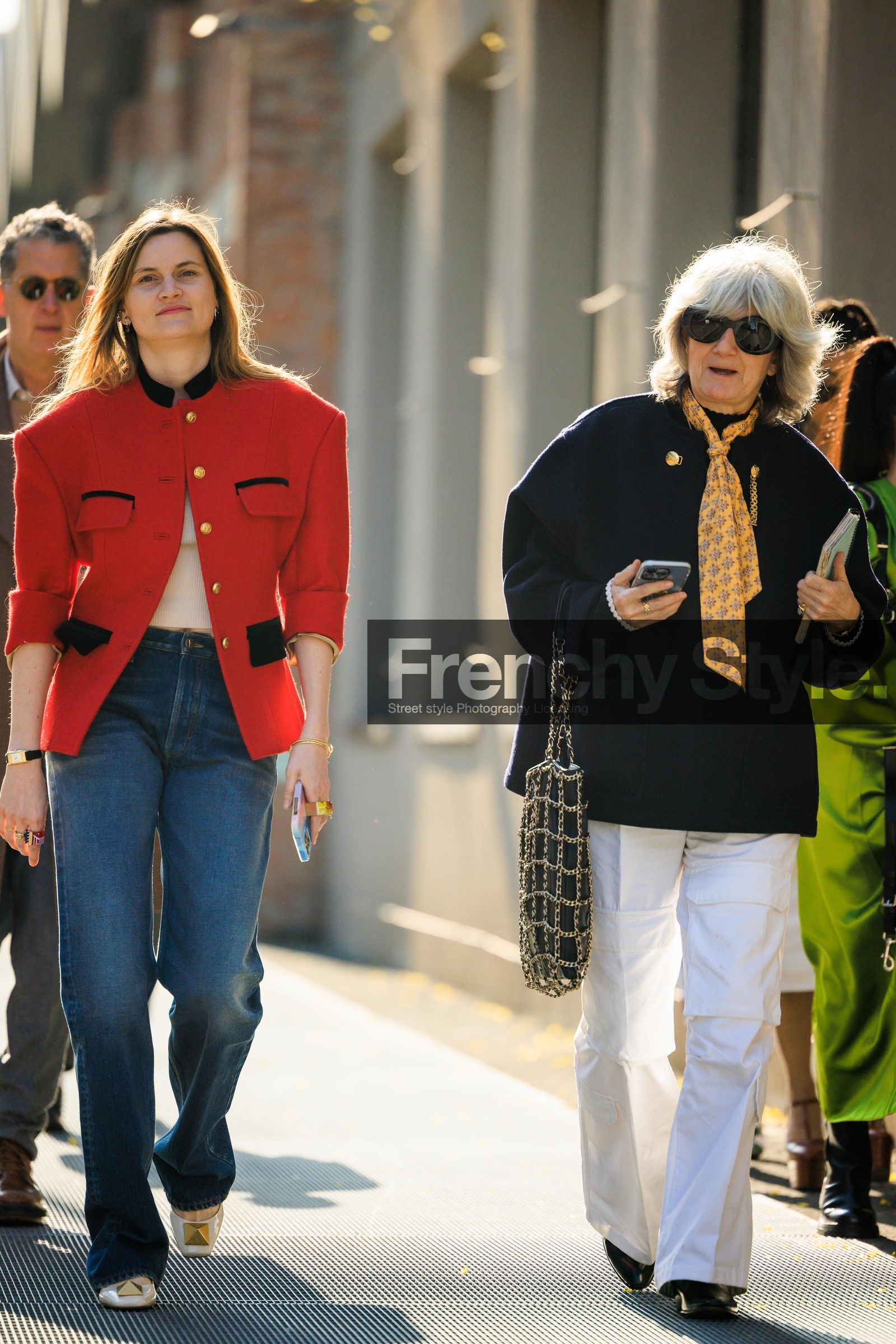 red jacket, red blazer, buttones blazer, classic jeans, white pumps, studs shoes, white top, chanel bag, chanel tote bag, black jacket, gucci scarf, white pants, black shoes, black sunglasses, eugenie trochu, sophie fontanel, street style, jonathan paciullo, FW, frenchystyle, fashion week, MFW, MILAN, FALL WINTER 2022_2023, AUTUMN WINTER 2022-2023, FW 22-23, vertical, full length