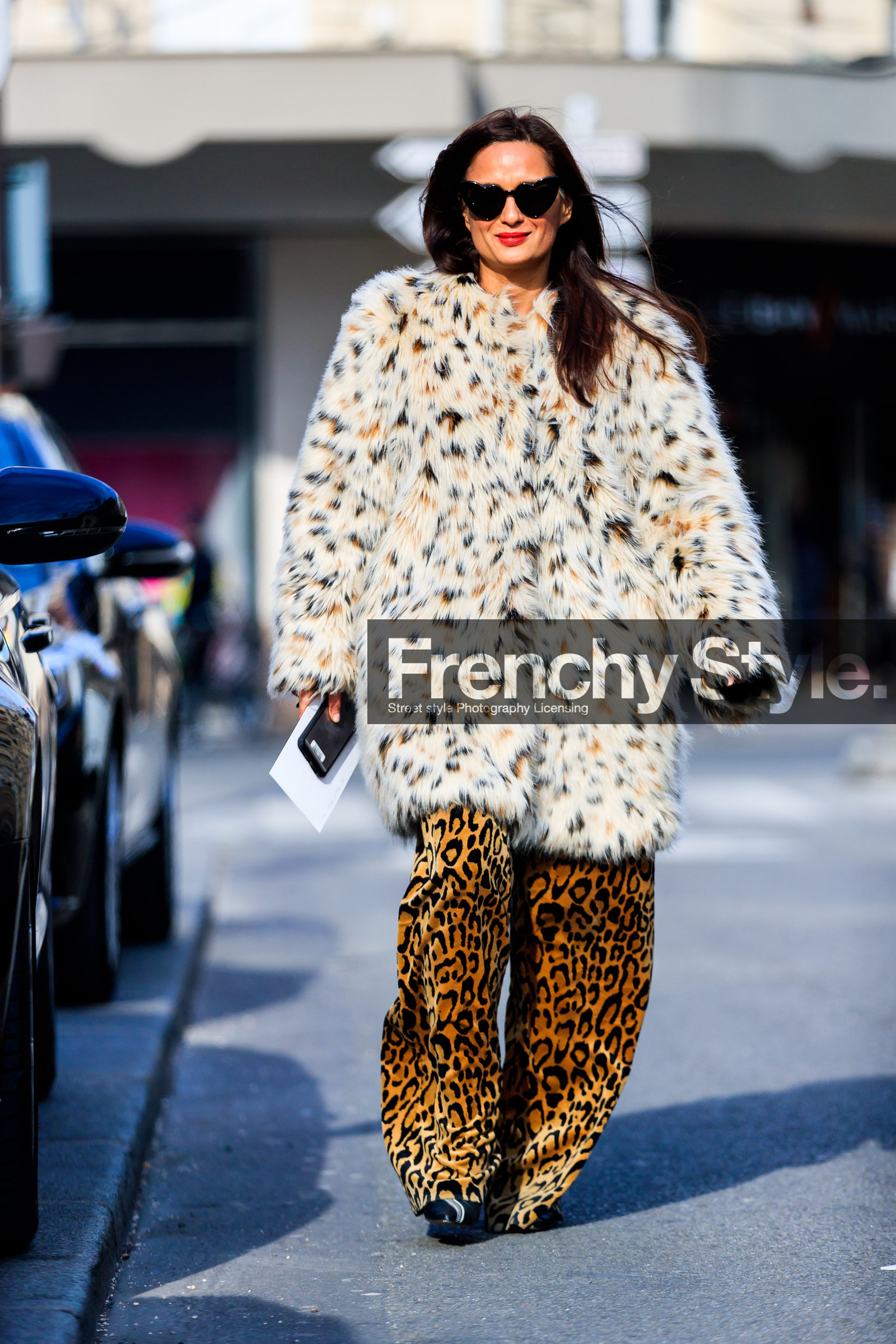 animal print, brown pants, fur jacket, graphic jacket, graphic pants, leopard, printed jacket, printed pants, sunglasses, trousers, white fur, street style, jonathan paciullo, FW, frenchystyle, fashion week, PFW, PARIS, AUTUMN WINTER 2018-2019, FALL WINTER 2018-2019, FW 18-19, vertical, full length