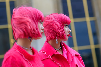 Ami and Aya Suzuki, pink total look, pink pullover, pink shirt, pink hair, strassed earrings, strassed necklace, dangling earrings, close up detail, fashion week, frenchystyle, FW, jonathan paciullo, street style, SPRING SUMMER 2020, SS 20, PFW, PARIS, horizontal, atmosphere details, detail