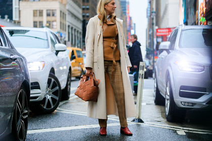 beige coat, brown jacket, brown pants, graphic pants, leather bag, leather jacket, leather shoes, loewe, printed pants, red boots, trousers, street style, jonathan paciullo, FW, frenchystyle, fashion week, NYFW, NEW YORK, AUTUMN WINTER 2018-2019, AW 18-19, FALL WINTER 2018-2019, FW 18-19, atmosphere details, horizontal, detail, avery blanchard, camille charriere