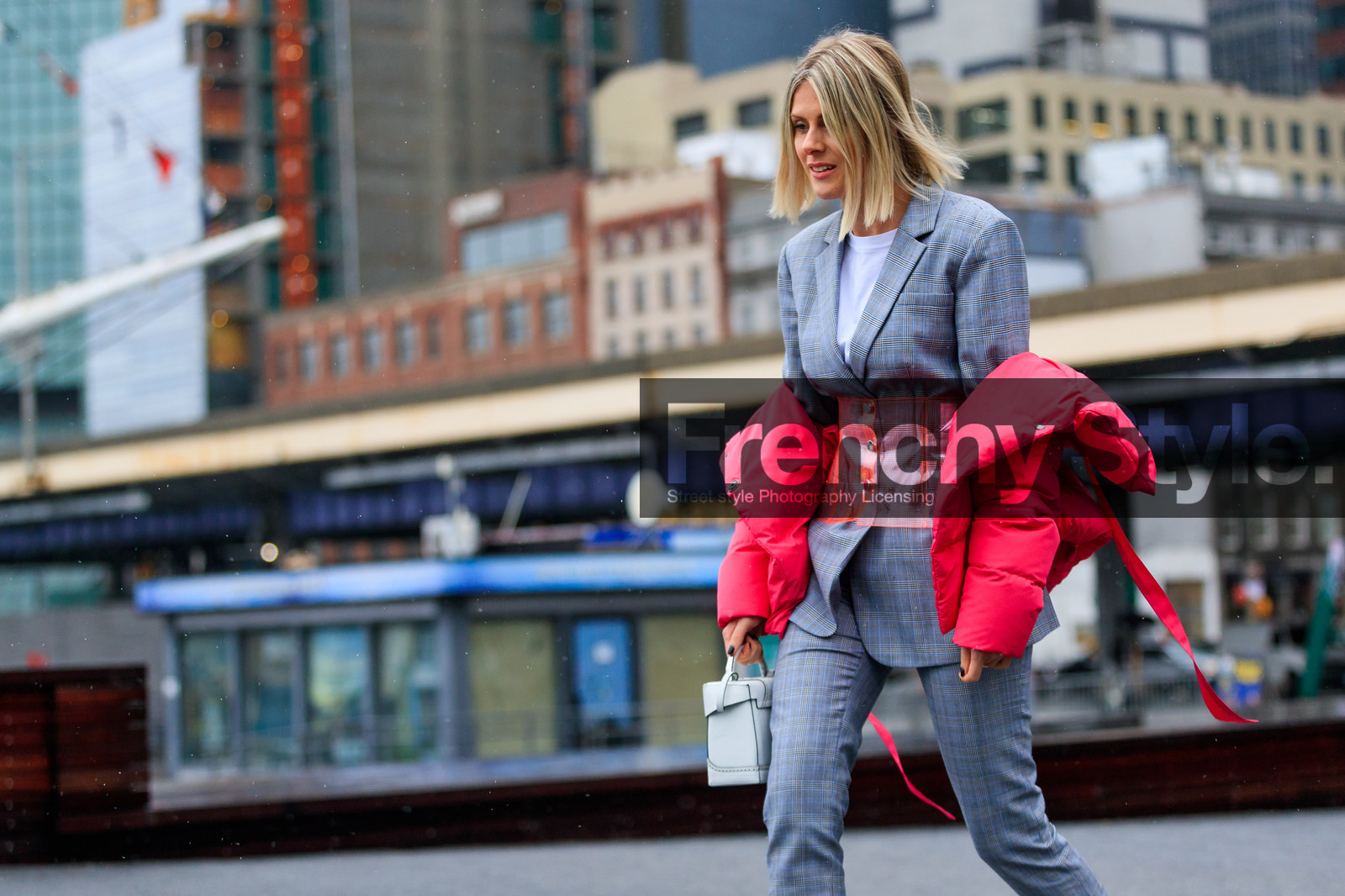 blazer, checked, checked jacket, corset, down jacket, graphic jacket, graphic pants, grey jacket, grey pants, leather bag, off the shoulder, pink belt, pink jacket, plaid, printed jacket, printed pants, tartan, trousers, white bag, white t shirt, street style, jonathan paciullo, FW, frenchystyle, fashion week, NYFW, NEW YORK, AUTUMN WINTER 2018-2019, AW 18-19, FALL WINTER 2018-2019, FW 18-19, atmosphere details, horizontal, detail, sofie valkiers