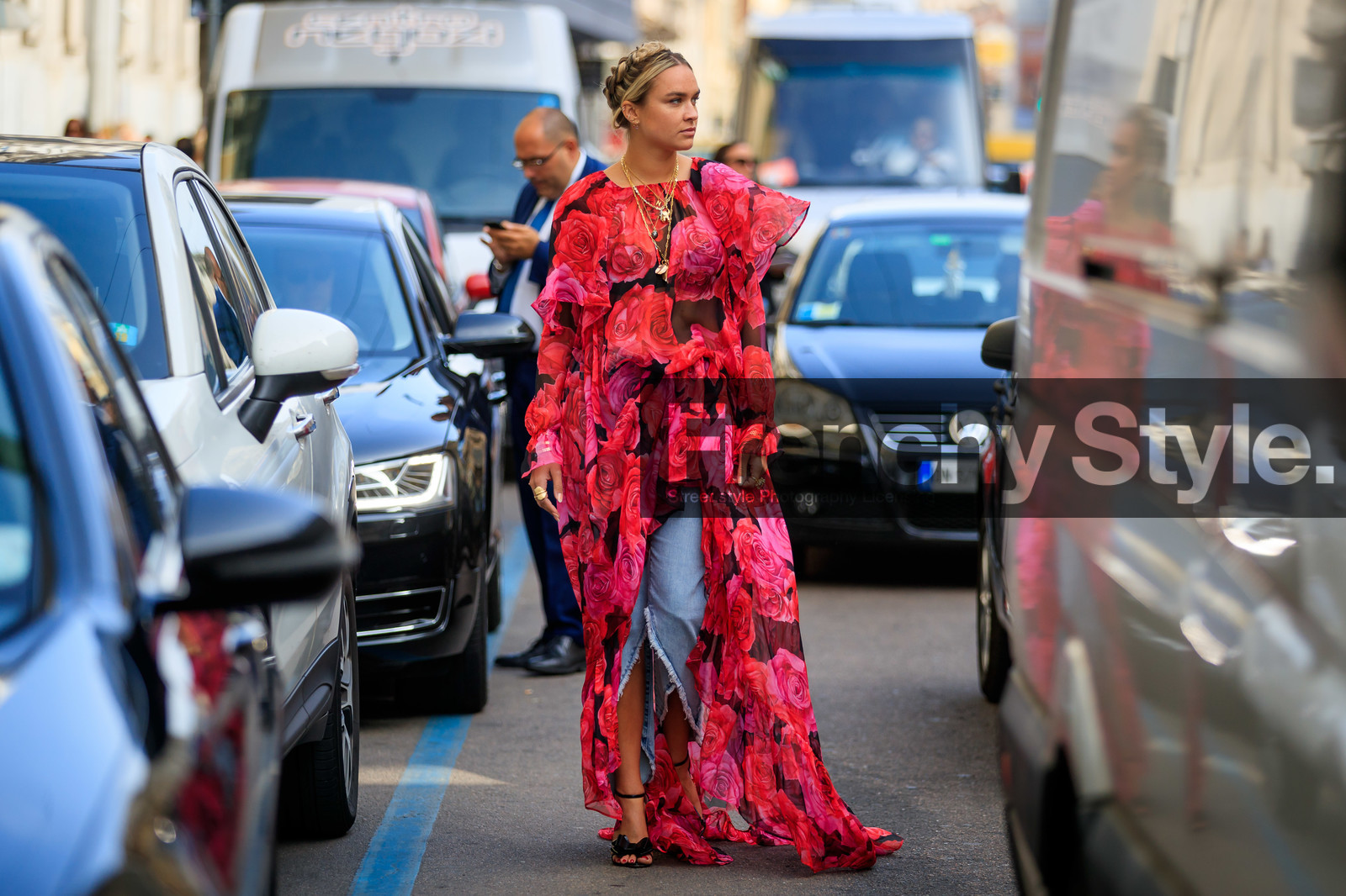 nina suess, plaited hair, multi necklace, chain necklace, charms necklace, floral printed blouse, red blouse, pink blouse, ruffle blouse, light blue jeans, split pants, black sandals, knot details shoes, drape blouse, fashion week, frenchystyle, FW, jonathan paciullo, street style, horizontal, atmosphere details, full length, MFW, MILAN, SPRING SUMMER 2020, SS 20
