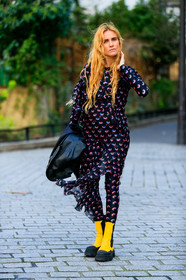 blanca miro scrimieri, black leather jacket, black top, black dress, black pants, monogrammed dress, monogrammed top, blue top, blue dress, blue pants, pink pants, pink top, pink dress, ruffle dress, technical fabric top, marine serre look, marine serre pants, marine serre dress, marine serre top, yellow leather boots, chelsea boots, big sole boots, celine boots, monogrammed pants, fashion week, frenchystyle, FW, jonathan paciullo, street style, PFW, PARIS, AUTUMN WINTER 2020-2021, FALL WINTER 2020-2021, FW 20-21, vertical, full length