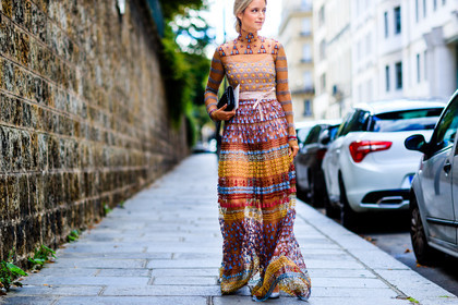 atmosphere details, black bag, Charlotte Groeneveld, detail, embroidered dress, fashion week, frenchystyle, FW, horizontal, jonathan paciullo, leather bag, multicolor dress, PARIS, PFW, see through, SPRING SUMMER 2017, SS 17, street style, valentino