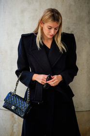 camille charriere, black coat, navy blue coat, black polish bag, polish bag, quilted bag, chanel bag, fashion week, frenchystyle, FW, jonathan paciullo, street style, PFW, PARIS, SPRING SUMMER 2021, SS 21, vertical, atmosphere details, detail