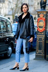 AUTUMN WINTER 2017-2018, AW 17-18, black bag, black jacket, black shoes, blue denim, denim pants, FALL WINTER 2017-2018, fashion week, frenchystyle, full length, FW, FW 17-18, jeans, jonathan paciullo, leather bag, leather shoes, LFW, LONDON, shearling, street style, trousers, varnished leather shoes, vertical