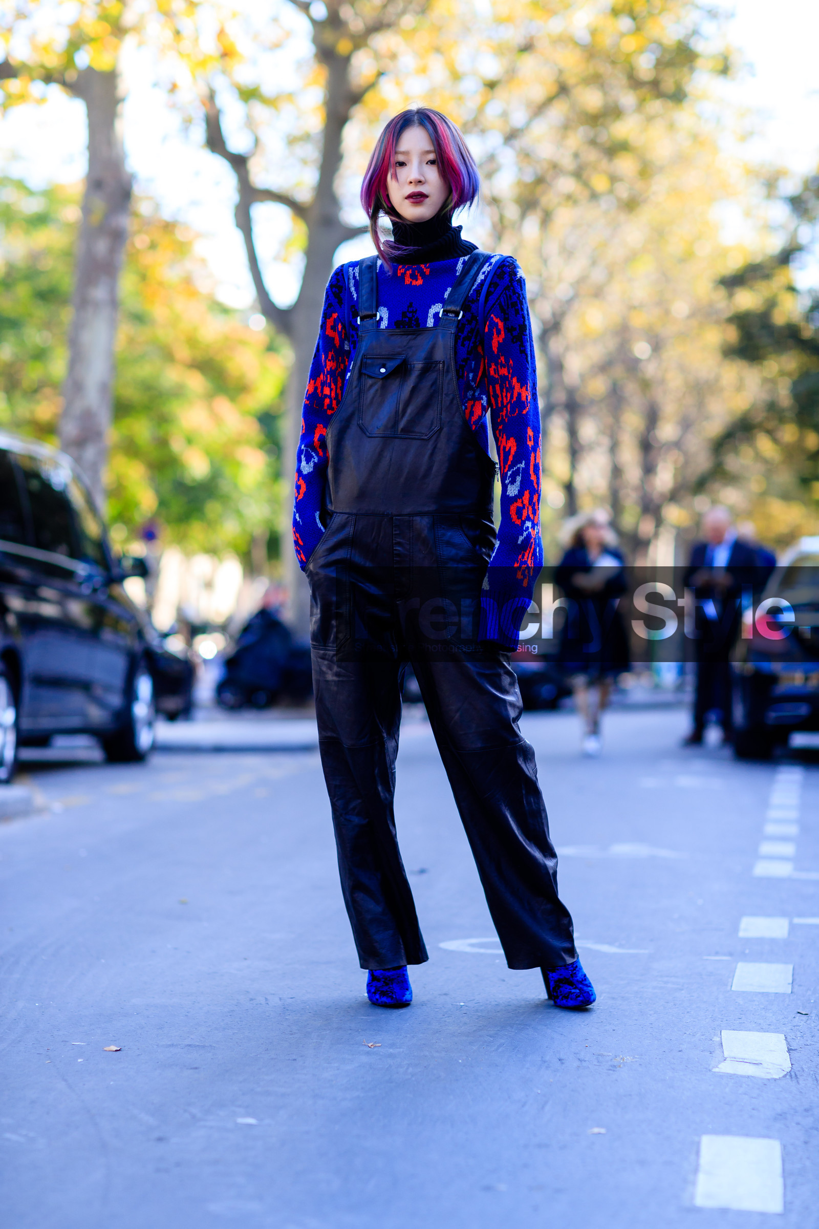 black overall, blue sweater, dyed hair, fashion week, frenchystyle, full length, FW, irene kim, jonathan paciullo, leather overall, leather shoes, PARIS, PFW, pink hair, printed sweater, purple boots, red hair, sacai, SPRING SUMMER 2017, SS 17, street style, trousers, velvet, vertical