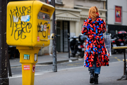 black shoes, blue denim, denim pants, Fur coat, graphic jacket, jeans, leather shoes, printed jacket, red fur, trousers, fashion week, frenchystyle, FW, jonathan paciullo, street style, PFW, PARIS, AUTUMN WINTER 2018-2019, FALL WINTER 2018-2019, FW 18-19, horizontal, atmosphere details, full length